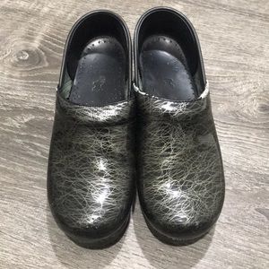 Dansko black and silver scribble